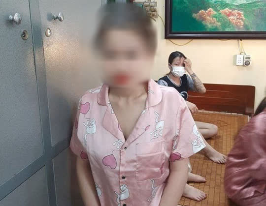 89 nam, nữ thanh ni&ecirc;n mở tiệc ma t&uacute;y trong kh&aacute;ch sạn VIP - Ảnh 2.