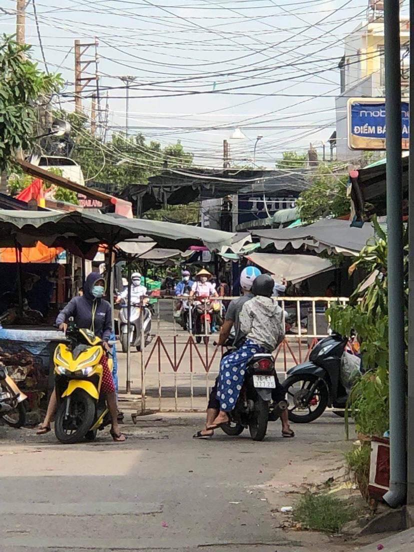 Đồng Nai phong tỏa chợ ở Long B&igrave;nh T&acirc;n b&ecirc;n cạnh si&ecirc;u thị Big C - Ảnh 6.