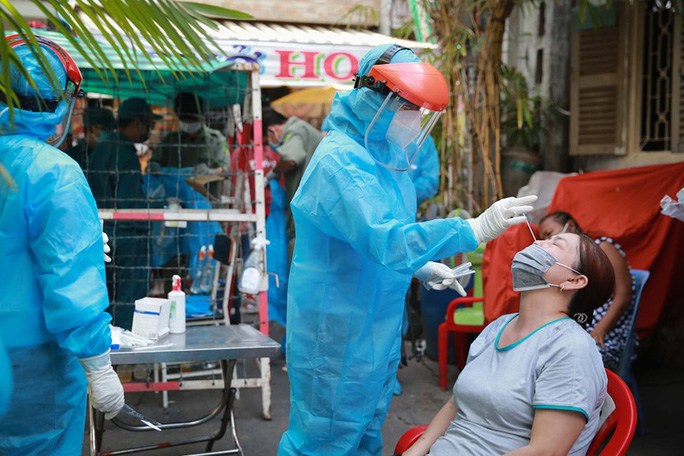 Tối 17-6, thêm 136 ca mắc Covid-19, TP HCM và Bắc Giang cùng có 62 ca