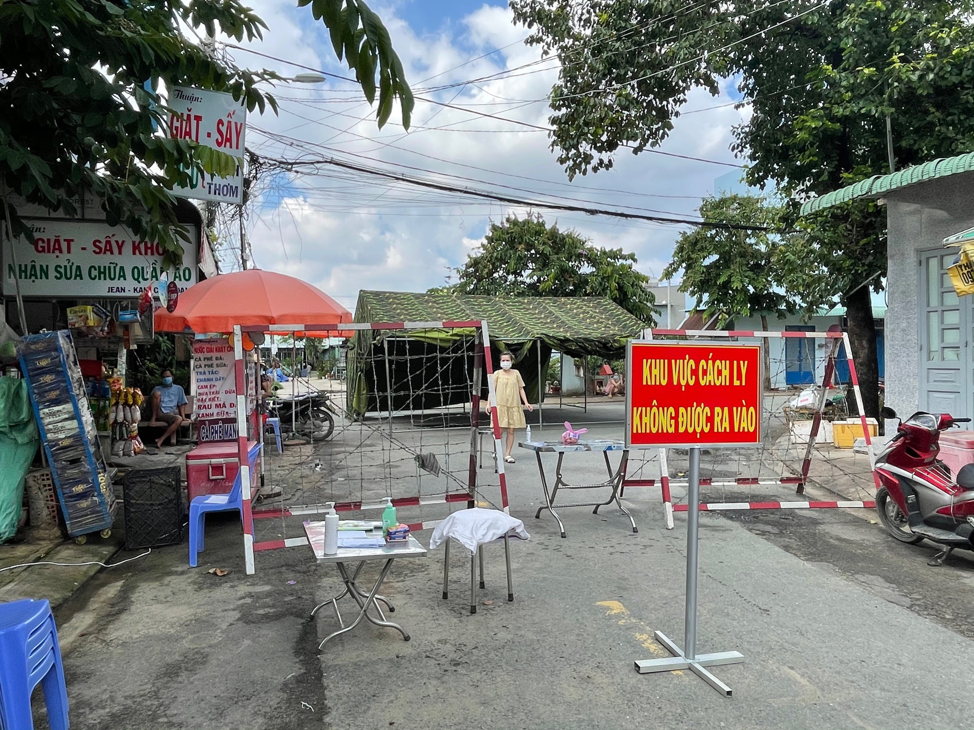 Khi người dân chưa đủ ý thức, chỉ còn cách xử lý nghiêm!