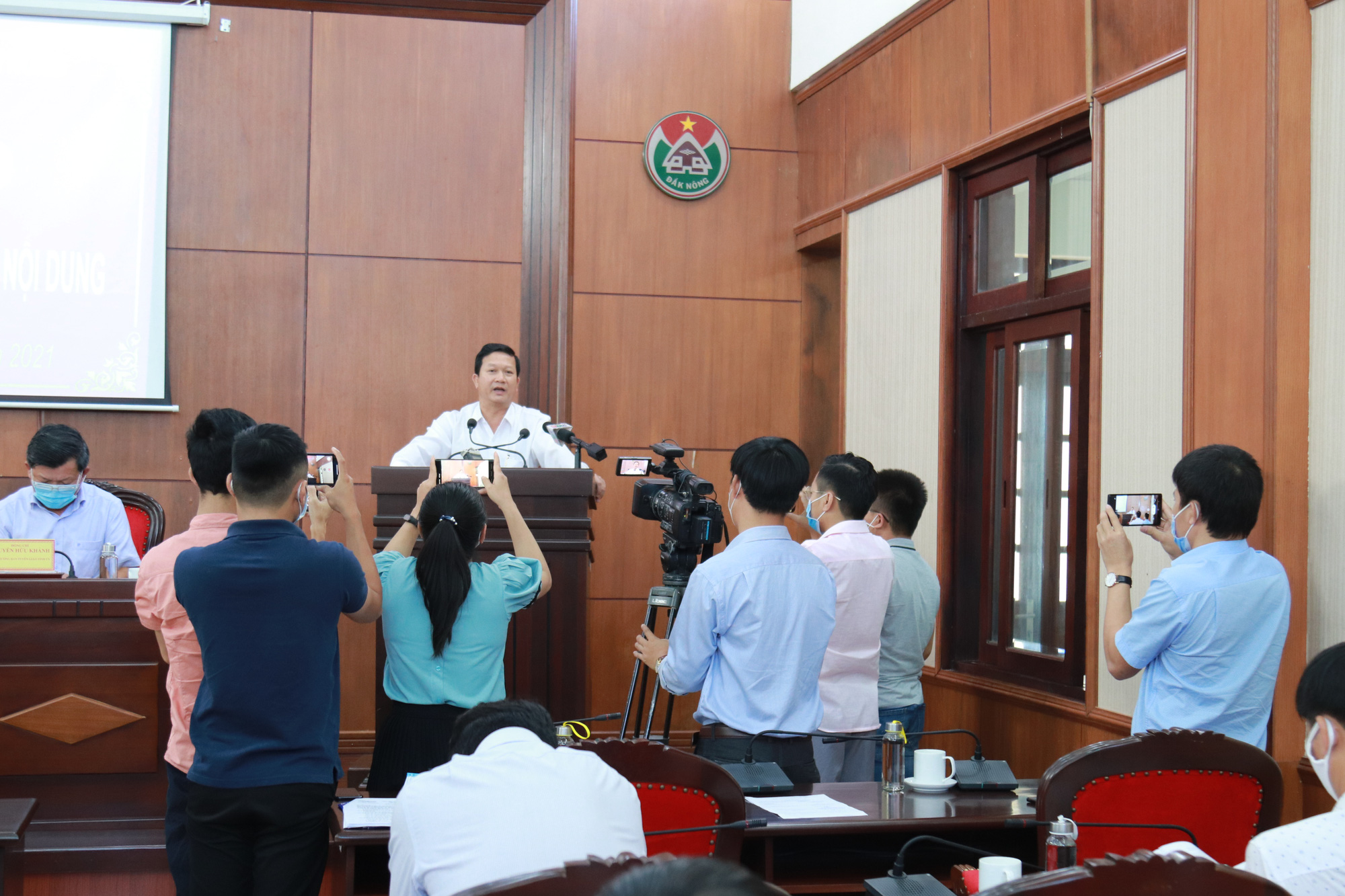 Vụ thẩm phán làm khống 57 hồ sơ: Thiệt hại rất lớn đến lòng tin của nhân dân - Ảnh 3.