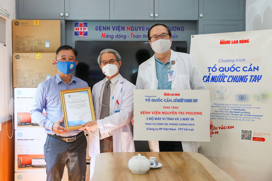Giám đốc Bệnh viện Nguyễn Tri Phương: Cảm ơn sự hỗ trợ thiết thực của Báo Người Lao Động! - Ảnh 1.