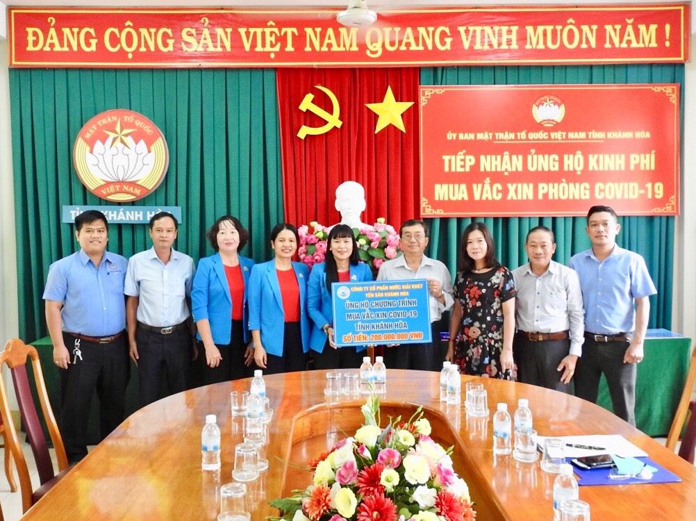 Yến s&agrave;o Kh&aacute;nh H&ograve;a chung tay c&ugrave;ng cộng đồng đẩy l&ugrave;i đại dịch Covid-19 - Ảnh 1.