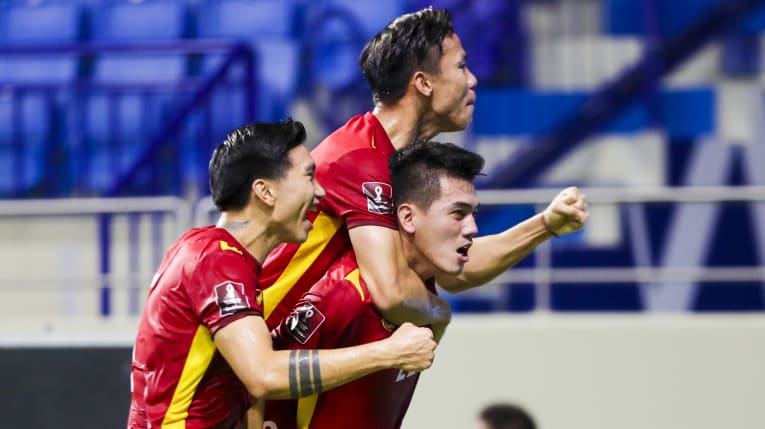 Bảng xếp hạng FIFA ảnh hưởng thế n&agrave;o tuyển Việt Nam ở v&ograve;ng loại 3 World Cup 2022? - Ảnh 3.