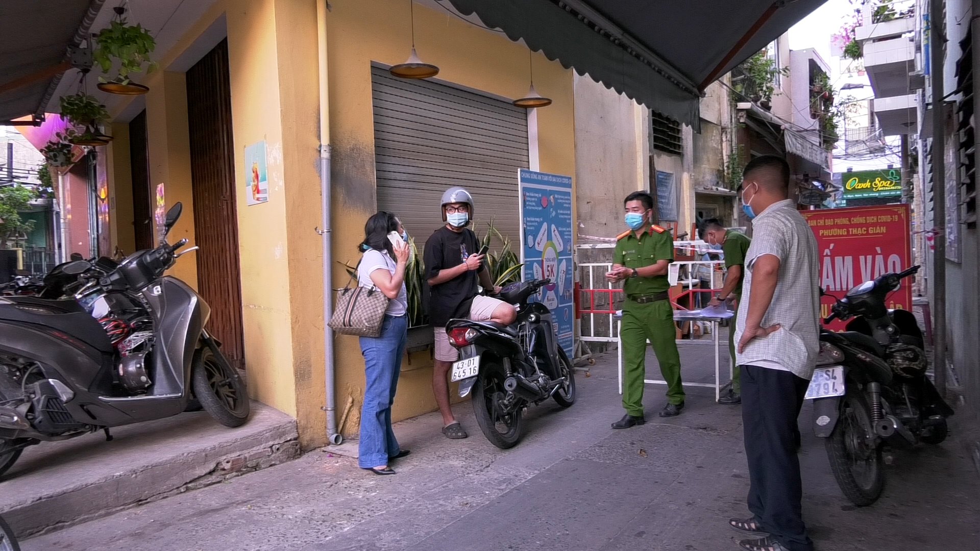 Đà Nẵng thêm 5 ca nghi mắc Covid-19 liên quan bệnh nhân là bảo vệ công ty nhựa - Ảnh 1.