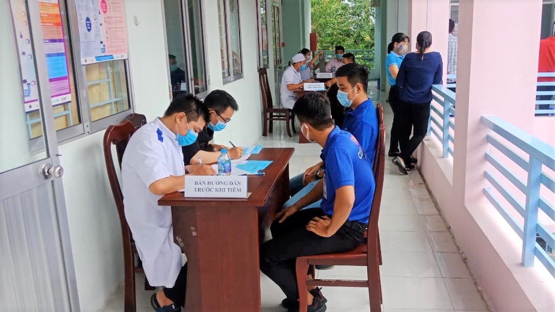 Siêu thị khẩn trương ứng phó với Covid-19