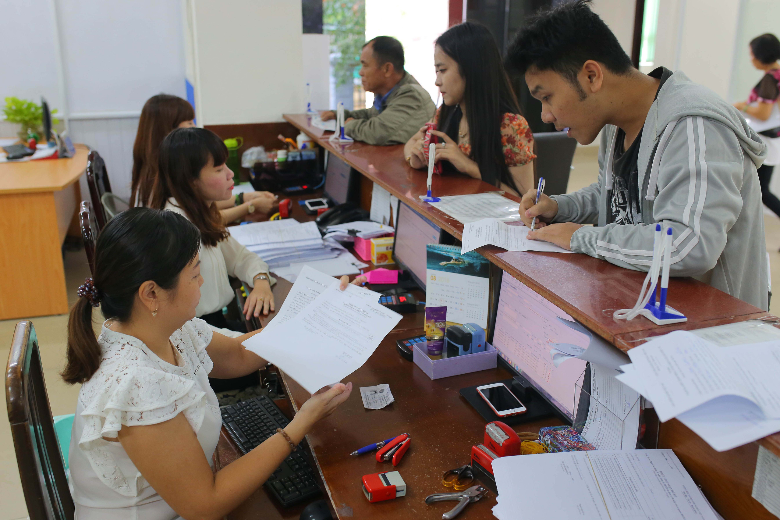 Trường hợp nào viên chức được lùi thời điểm nghỉ hưu? - Ảnh 1.