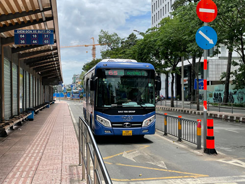 Vụ "lùm xùm đấu thầu 4 tuyến xe buýt": Sở GTVT TP HCM yêu cầu báo cáo vụ việc