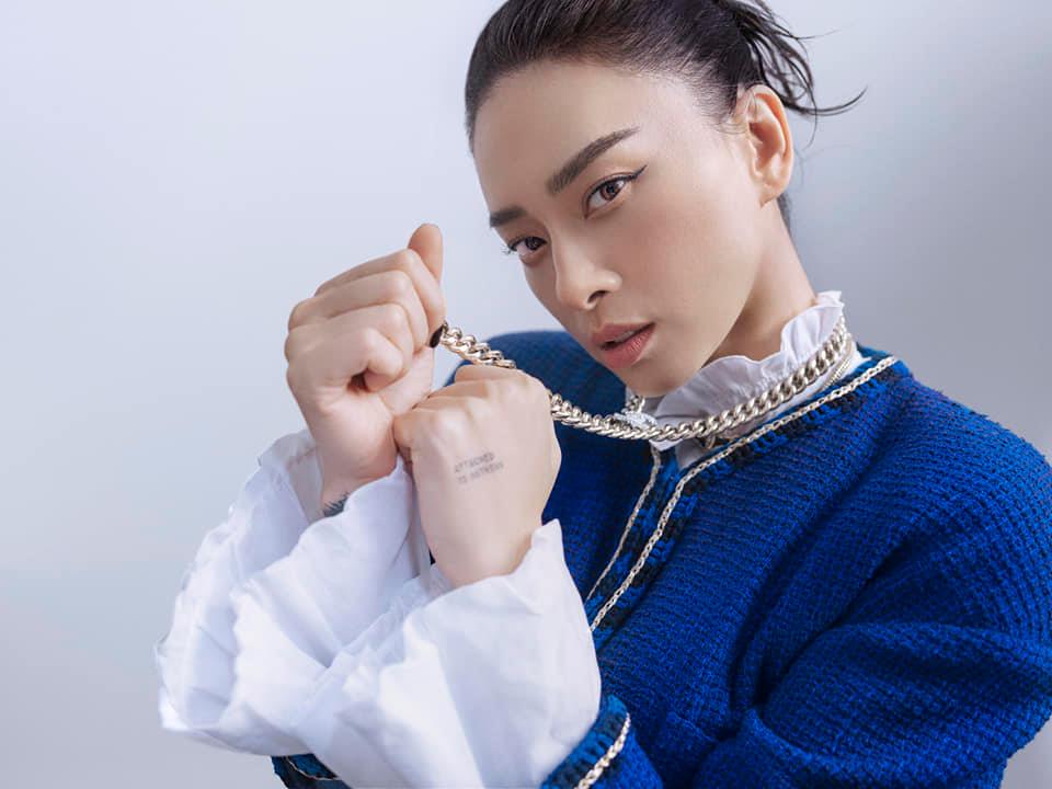 Diễm My 9X, Ng&ocirc; Thanh V&acirc;n, Việt Trinh&hellip; tung loạt ảnh thời trang sang trọng - Ảnh 5.