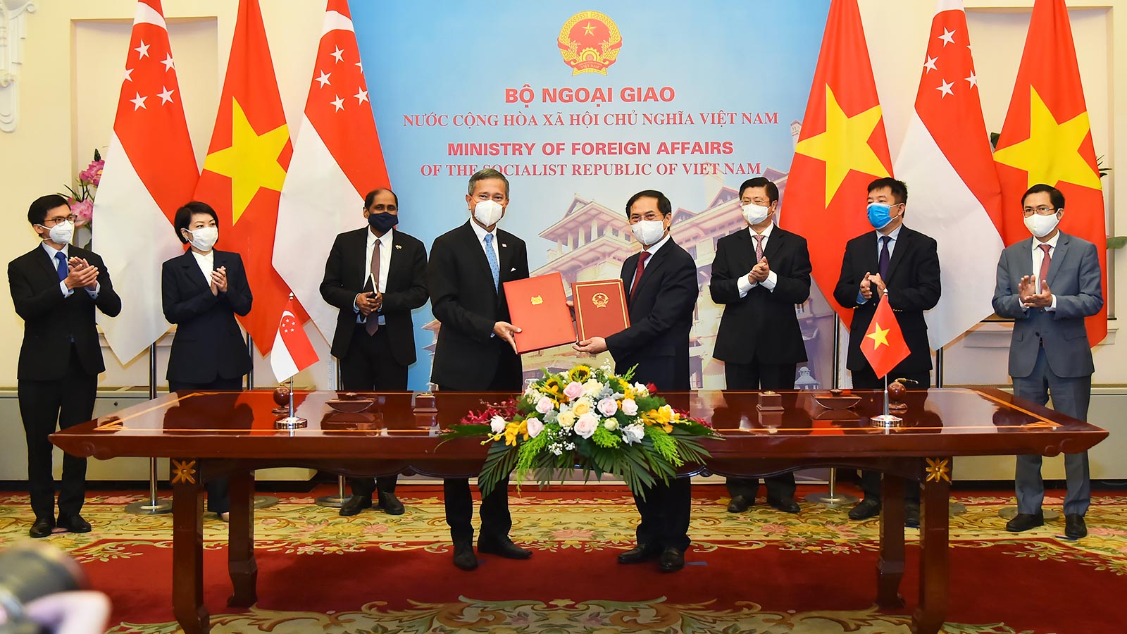 Việt Nam-Singapore thúc đẩy công nhận lẫn nhau về chứng chỉ vắc-xin - Ảnh 4.