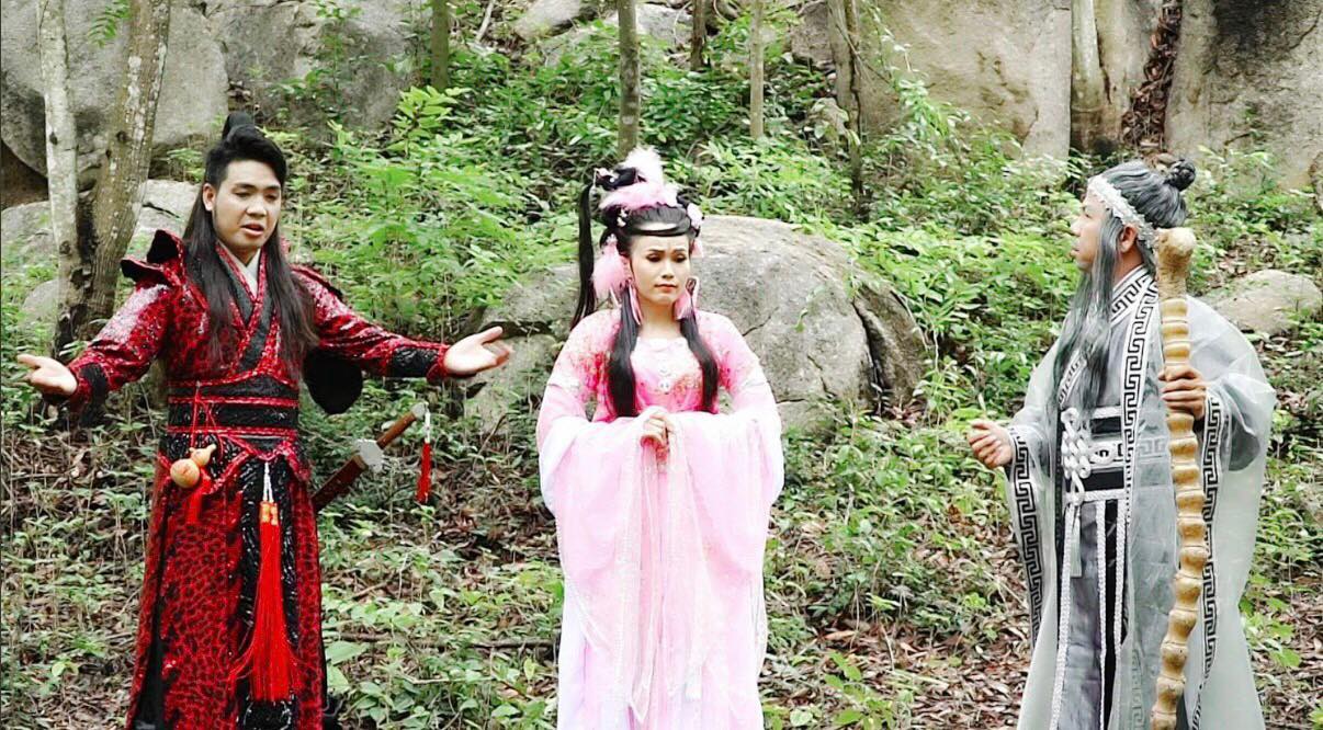 Quán quân Theo dấu thần tượng VTV 9 làm đạo diễn cải lương - Ảnh 4.