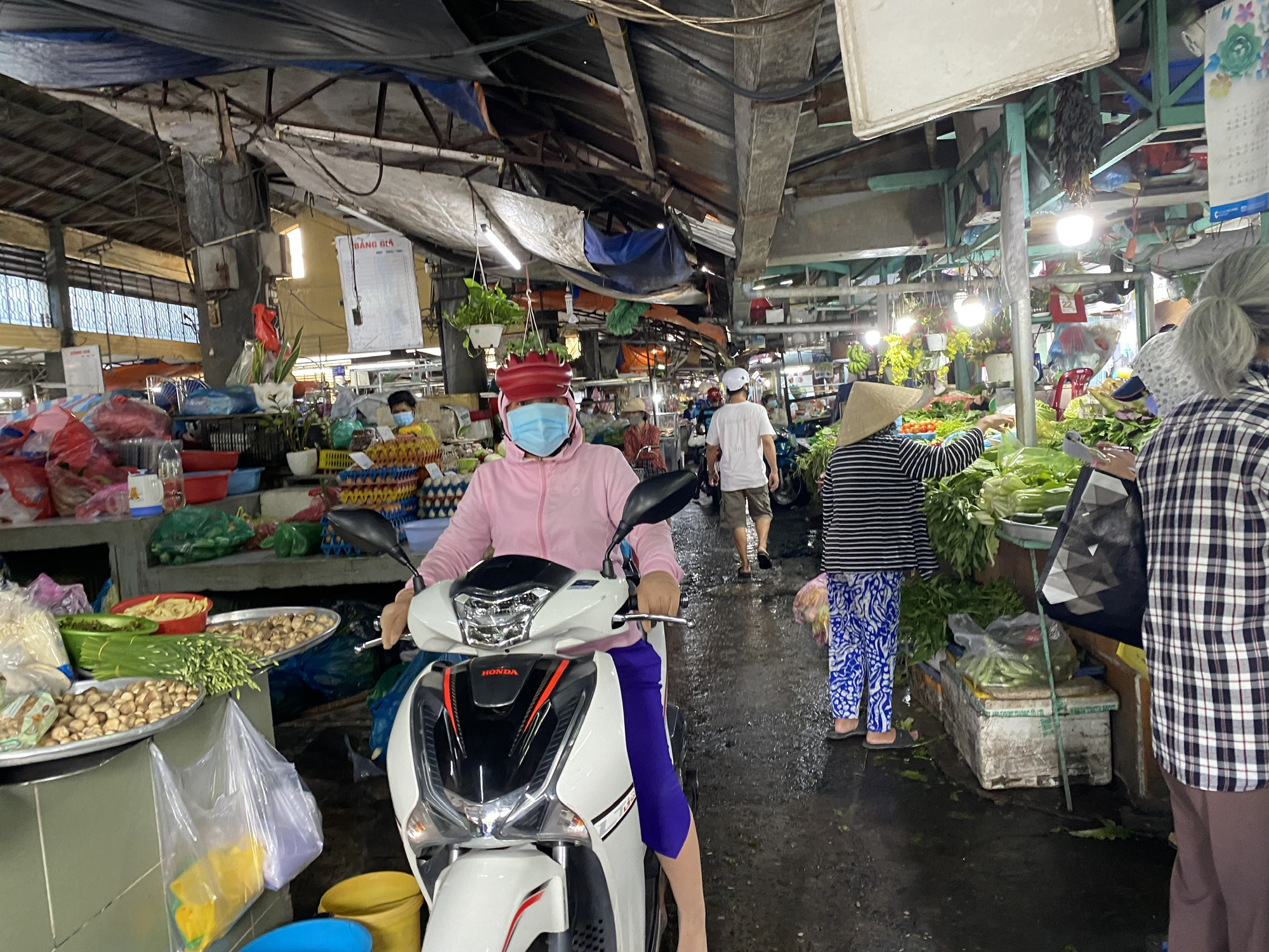 TP HCM chỉ còn 83 chợ truyền thống hoạt động