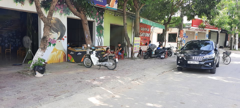Hà Tĩnh: Khách sạn, quán cà phê, nhà hàng được phép hoạt động trở lại - Ảnh 2.