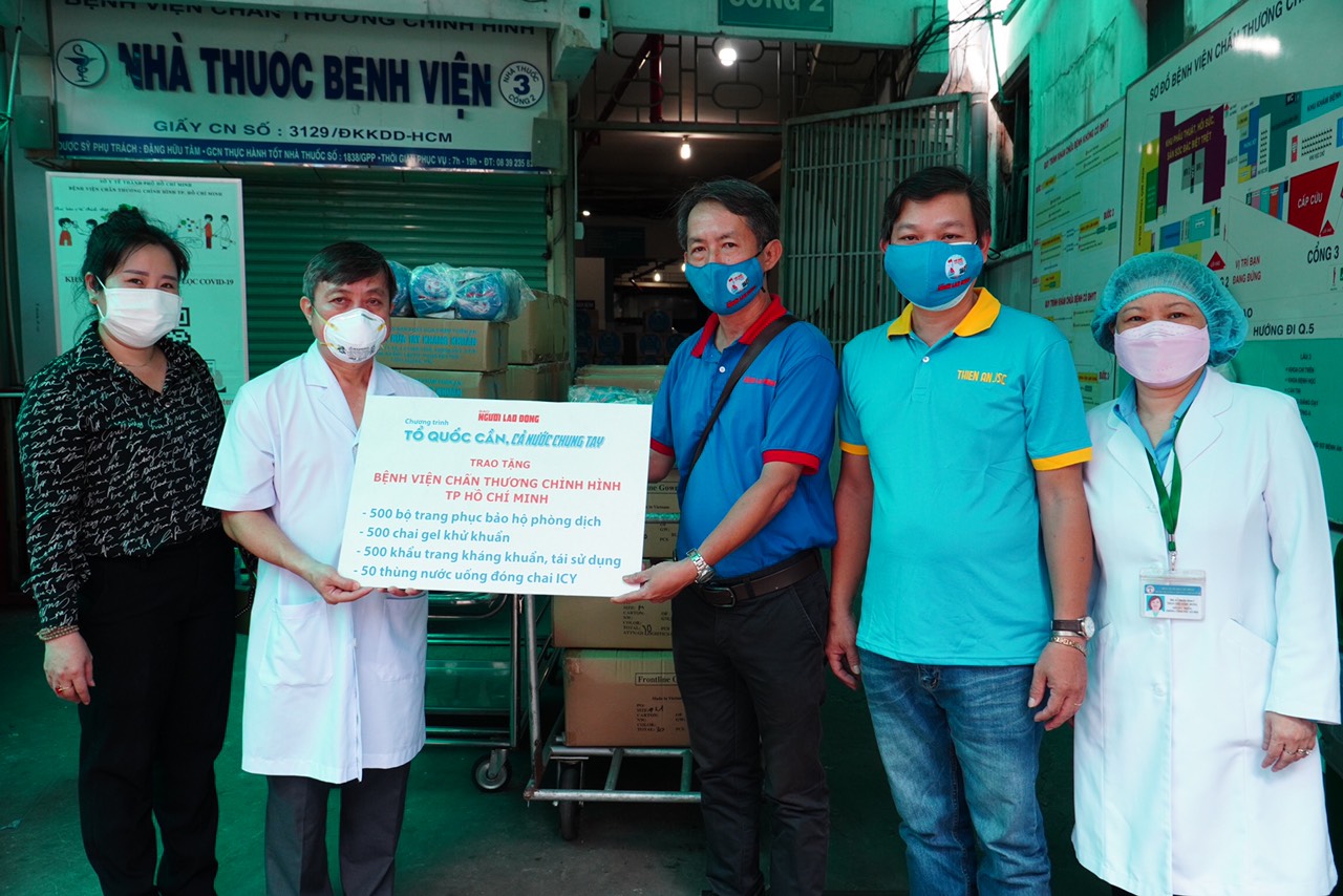 Chương tr&igrave;nh Tổ quốc cần, cả nước chung tay: Tiếp sức c&aacute;c bệnh viện tuyến cuối của TP HCM - Ảnh 2.