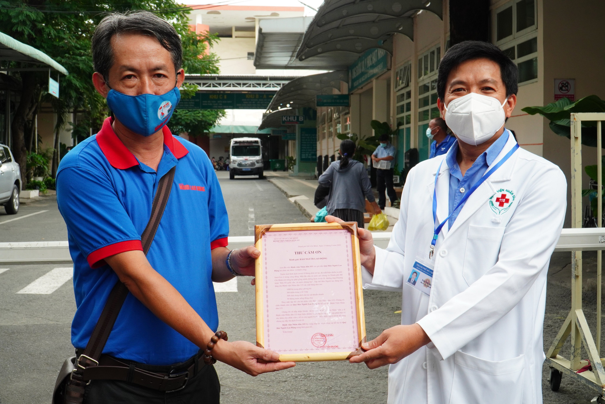 Chương tr&igrave;nh Tổ quốc cần, cả nước chung tay: Tiếp sức c&aacute;c bệnh viện tuyến cuối của TP HCM - Ảnh 11.