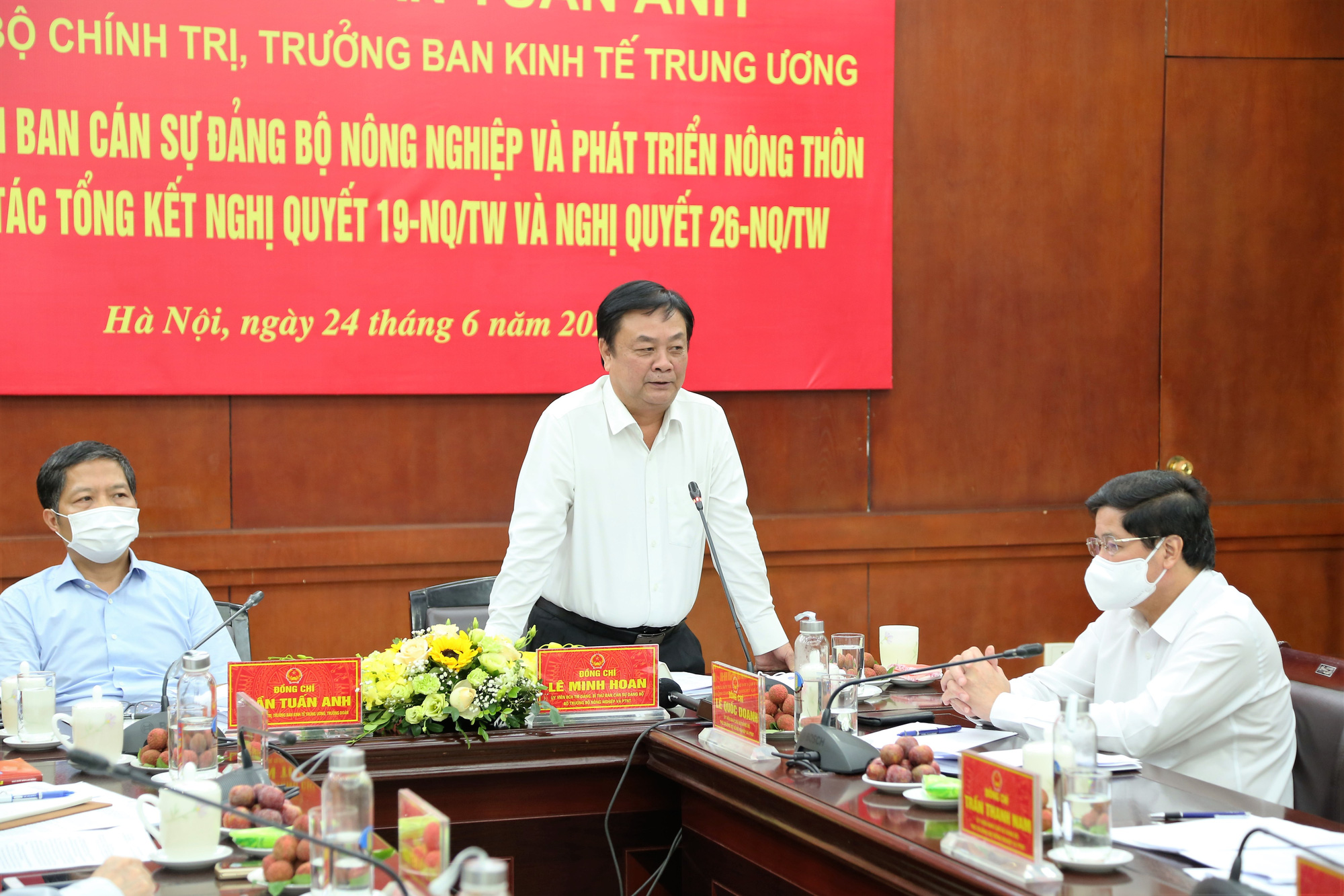 C&oacute; thể x&acirc;y dựng nghị quyết mới về đất đai, n&ocirc;ng nghiệp - Ảnh 2.