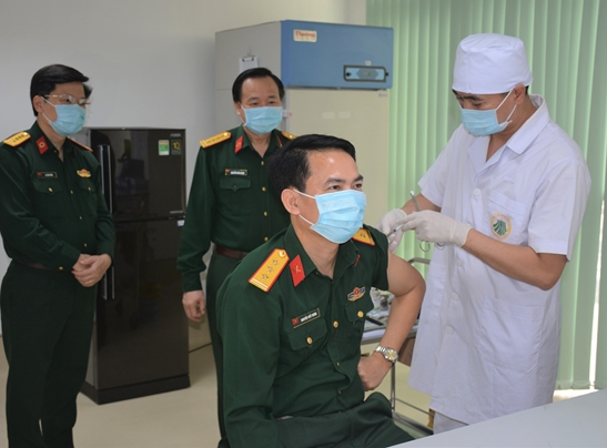 Thứ trưởng Quốc phòng là Phó Trưởng ban thường trực chỉ đạo chiến dịch tiêm vắc-xin Covid-19