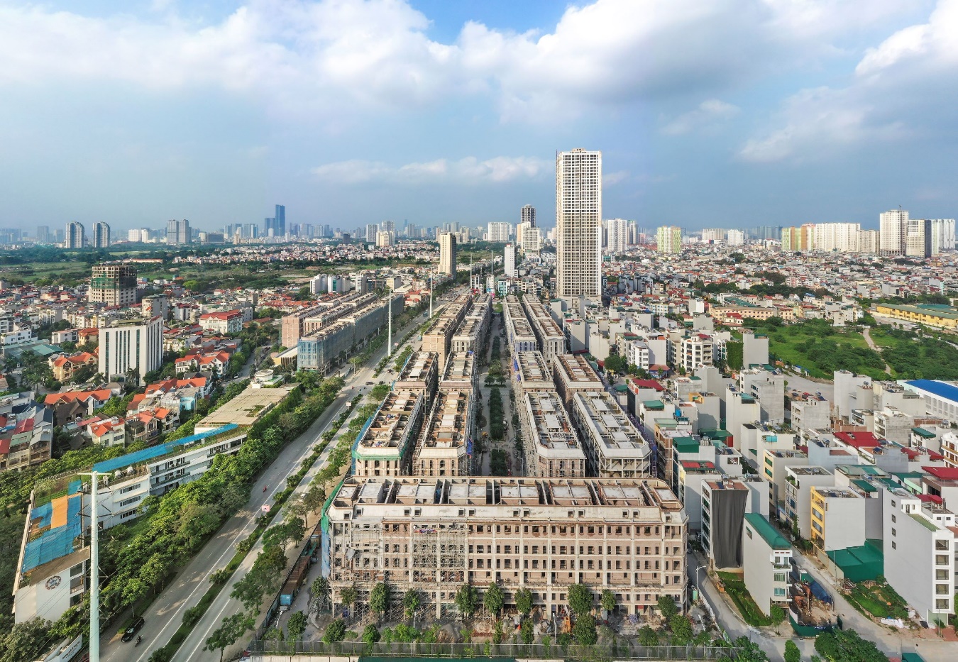 Bất động sản vẫn lu&ocirc;n l&agrave; v&ugrave;ng hấp dẫn nh&agrave; đầu tư - Ảnh 1.