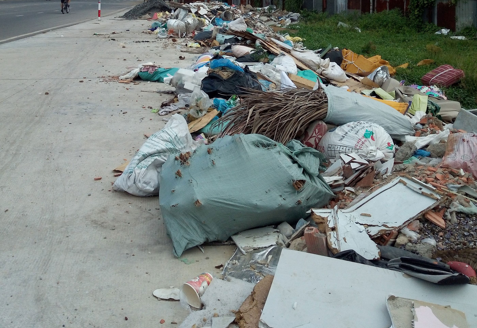 Lắng nghe người dân hiến kế: Phát triển bền vững với bảo vệ môi trường