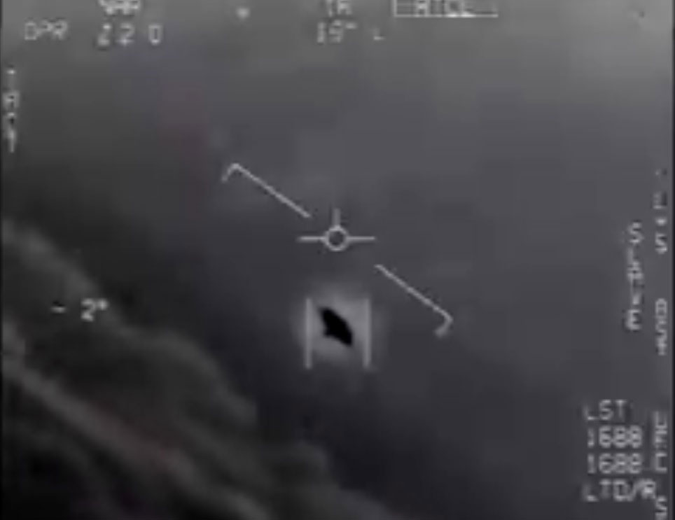 Mỹ chuẩn bị báo cáo "bom tấn" về UFO