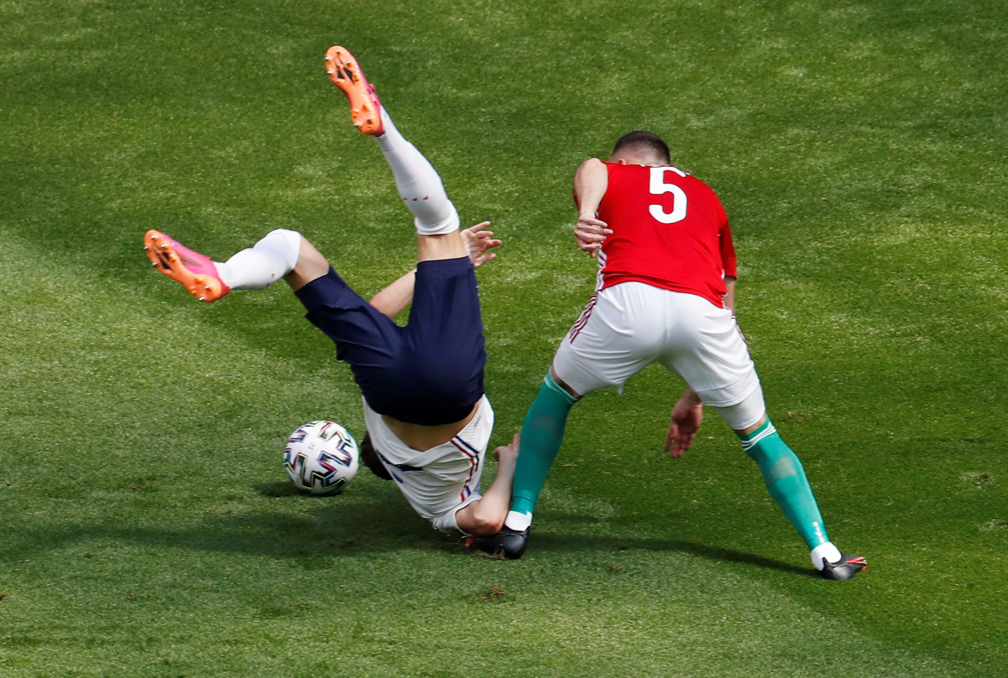 5 l&yacute; do khiến tuyển Ph&aacute;p kh&ocirc;ng thể l&ecirc;n ng&ocirc;i ở Euro 2020 - Ảnh 6.