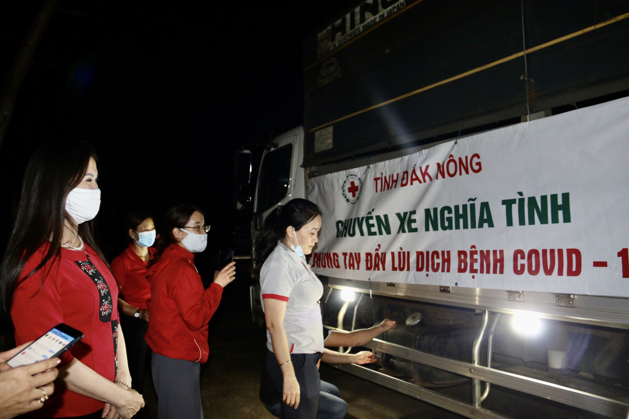 Đắk Nông khởi động "chuyến xe nghĩa tình" ủng hộ người dân TP HCM