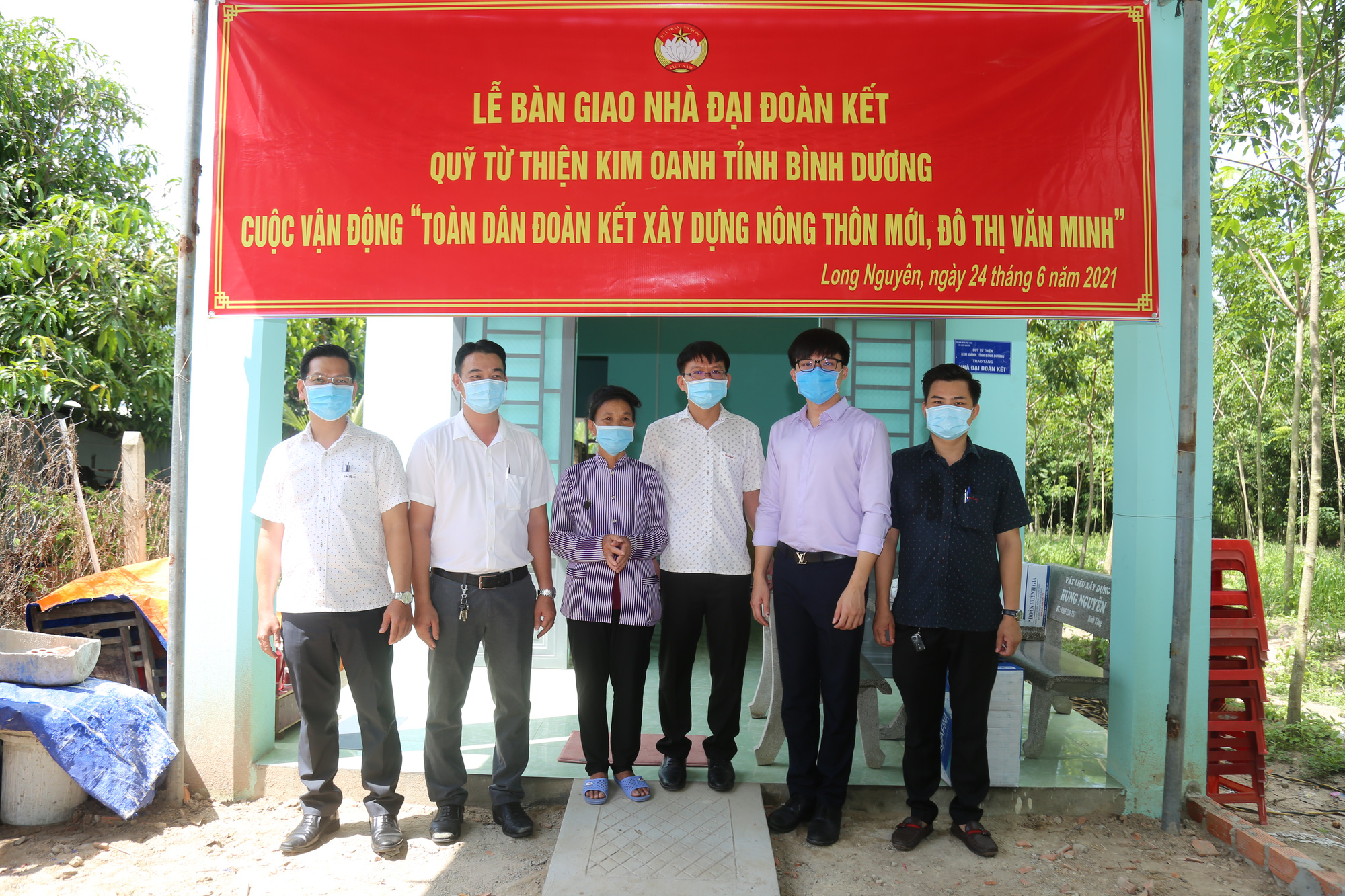 Bán cả nhà đại đoàn kết chỉ mong có tiền chữa bệnh cho chồng - Ảnh 2.