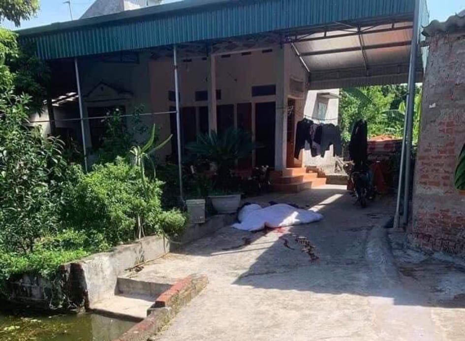 Nguy&ecirc;n nh&acirc;n chồng d&ugrave;ng dao truy s&aacute;t khiến vợ v&agrave; bố mẹ vợ tử vong - Ảnh 2.