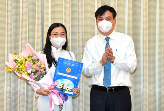 UBND TP HCM điều động 2 nhân sự lãnh đạo cấp quận
