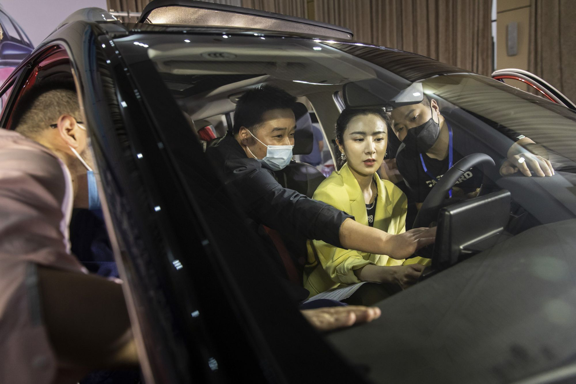 Tỉ phú thời Covid-19