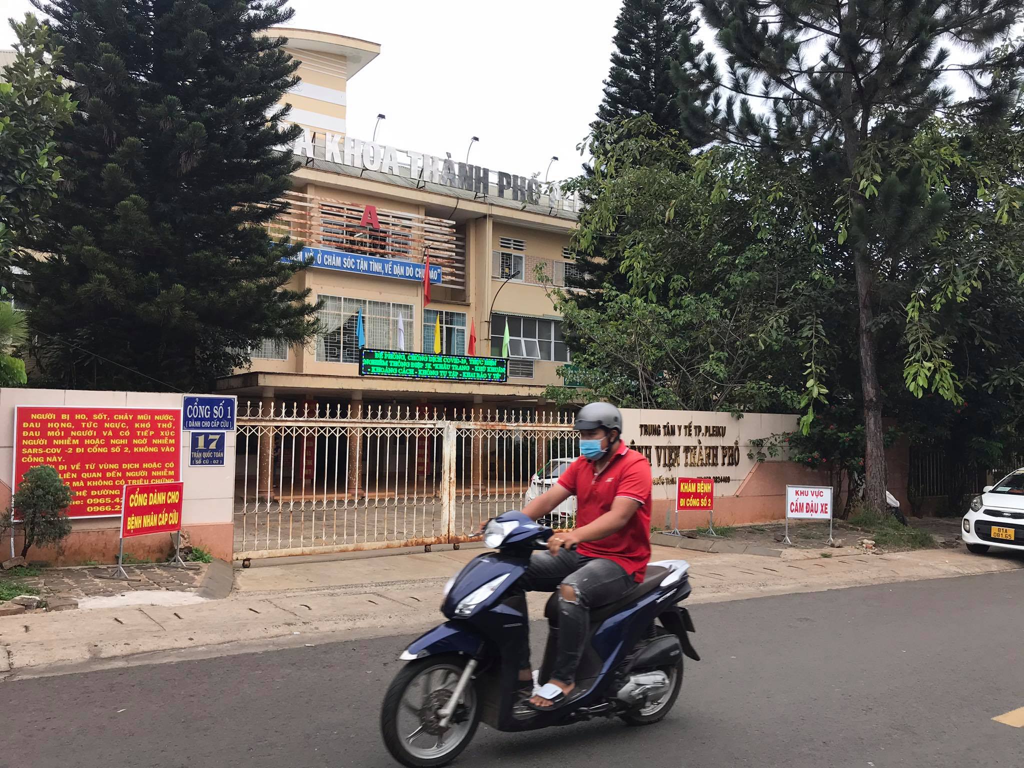 Nam thanh niên đột tử khi đang đá bóng