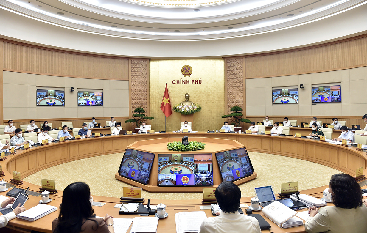 Thủ tướng: Thành viên Chính phủ cần nghĩ thật, nói thật, làm thật, hiệu quả thật - Ảnh 3.