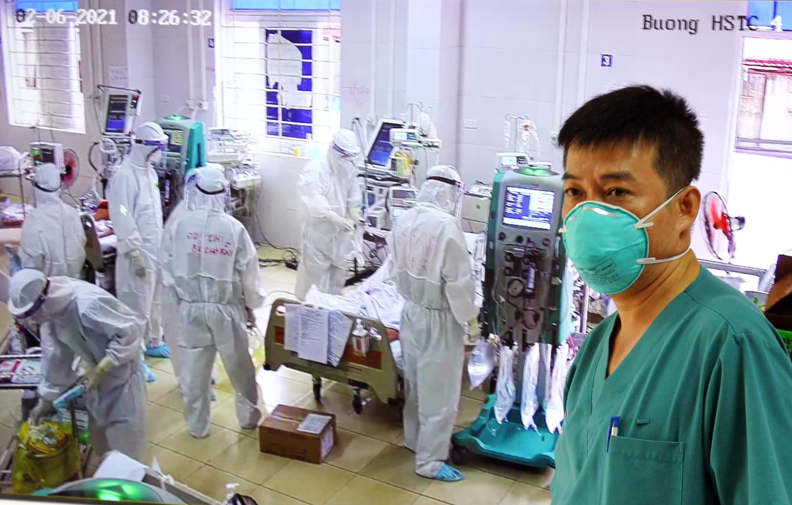 Nam sinh viên quê Long An mắc Covid-19 có "phổi đông đặc" giống phi công người Anh