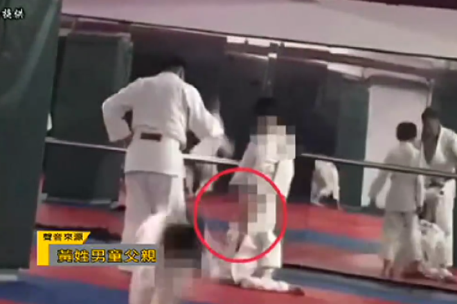 Bị thầy và đồng môn vật 27 lần, võ sinh judo tử vong