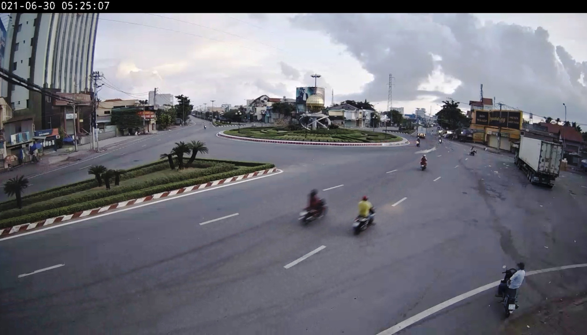 TP Mỹ Tho (Tiền Giang) gi&atilde;n c&aacute;ch theo Chỉ thị 16, Đồng Th&aacute;p c&oacute; nhiều F0 kh&ocirc;ng r&otilde; nguồn l&acirc;y - Ảnh 9.