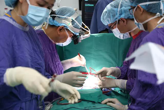 Ch&agrave;ng trai 22 tuổi ở Thanh Ho&aacute; hiến tạng, hồi sinh sự sống cho 4 người - Ảnh 1.