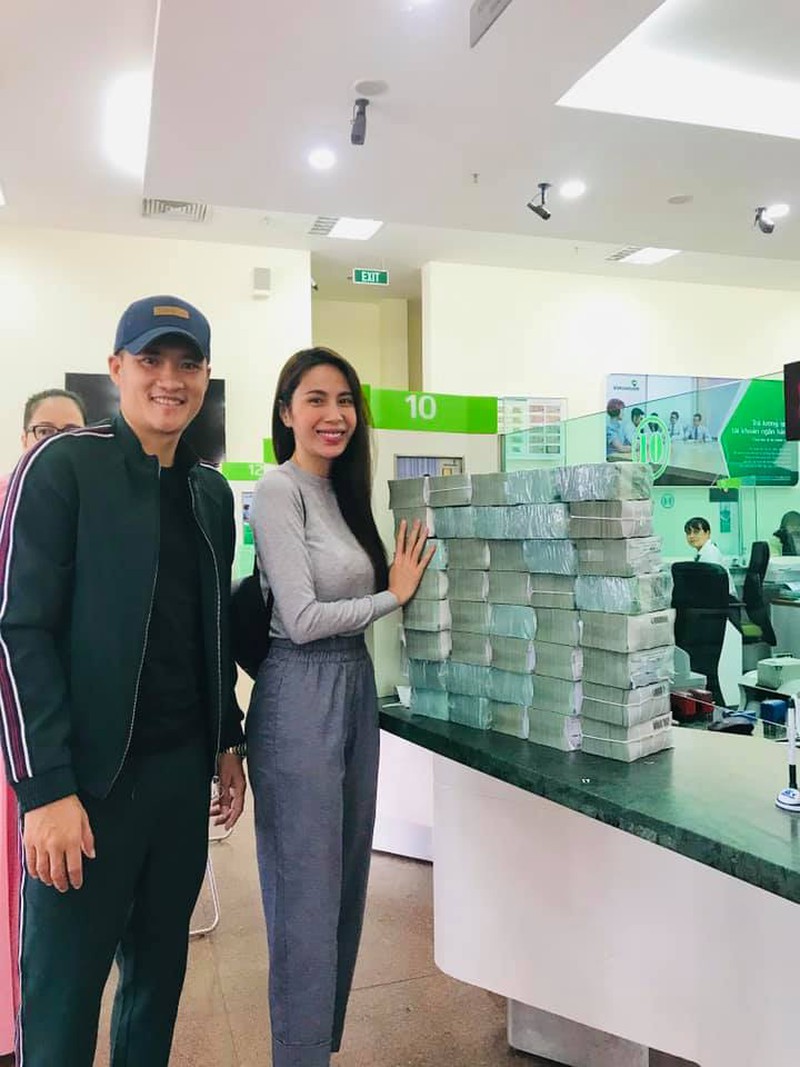 Thủy Ti&ecirc;n xin lỗi, trả lại 30 triệu đồng từ thiện chuyển nhầm - Ảnh 1.