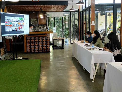 Người ảo chăm s&oacute;c kh&aacute;ch h&agrave;ng - Ảnh 1.