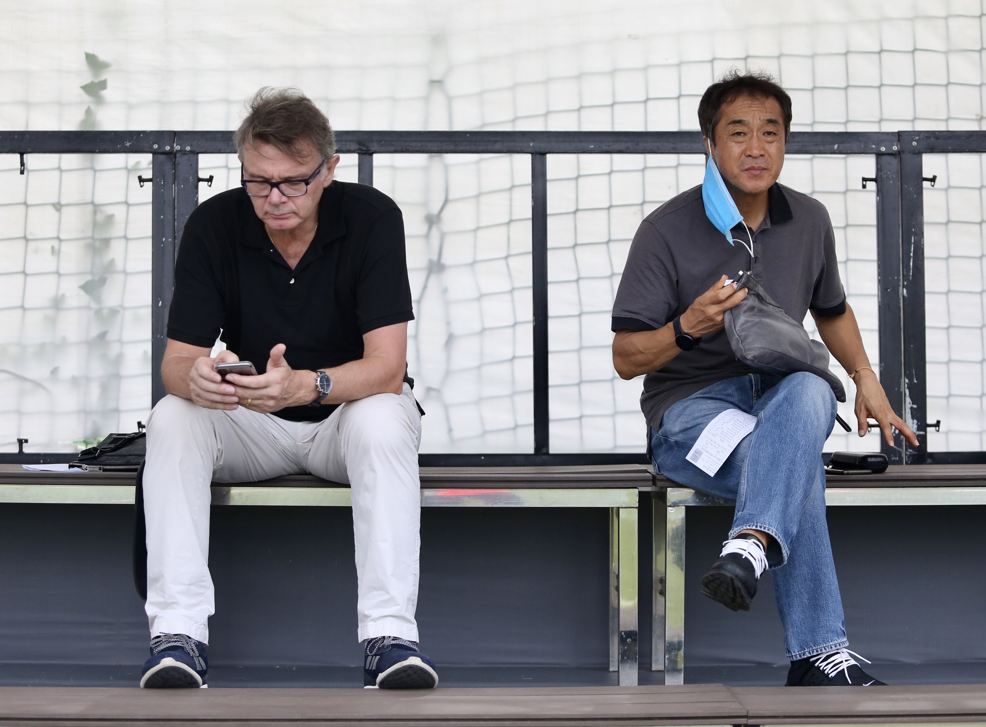 HLV Philippe Troussier ngừng dẫn dắt U19 Việt Nam, quay trở về Pháp