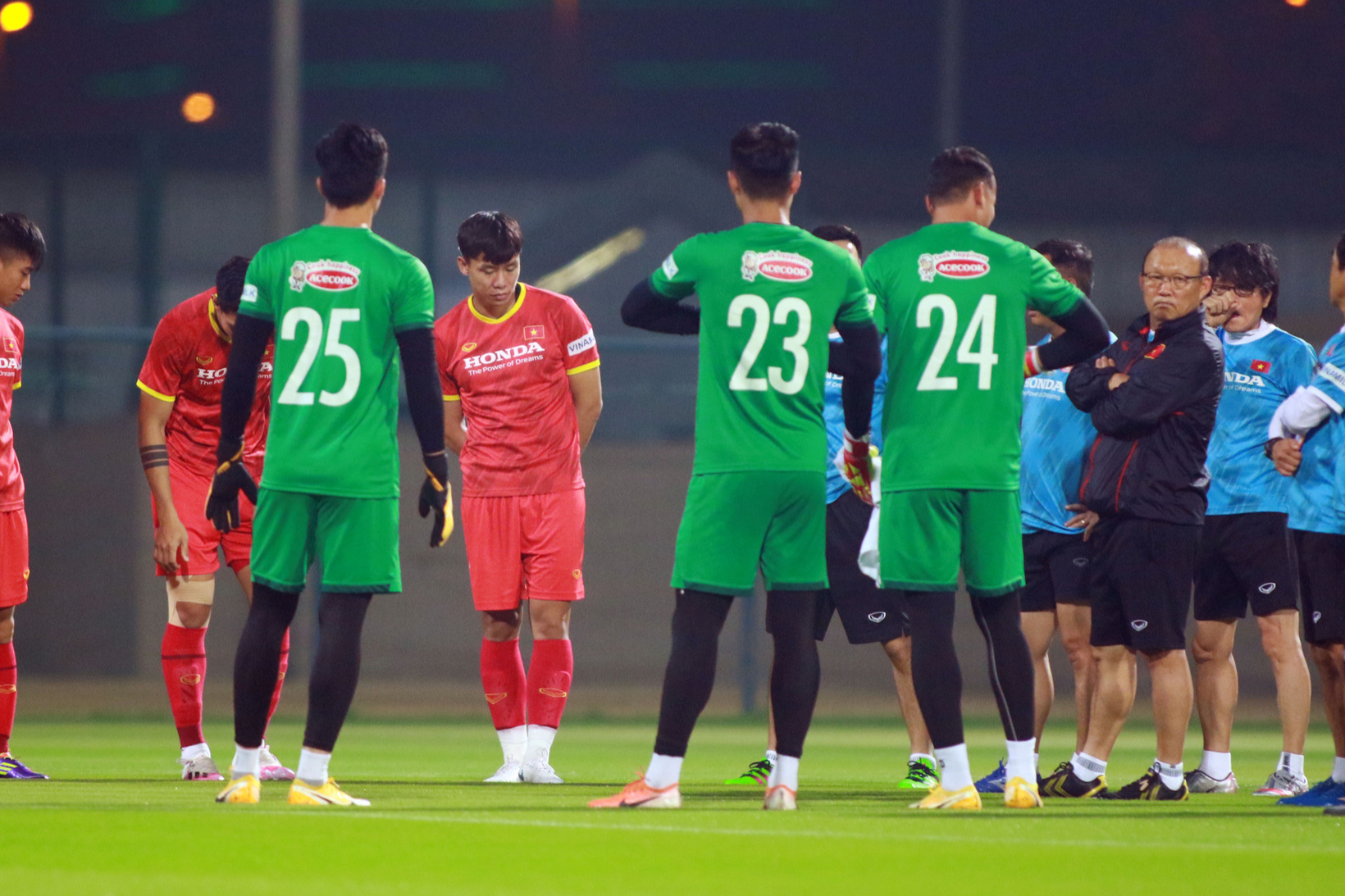 HLV Park Hang-seo "giám sát đặc biệt" Tấn Trường, Văn Toản, Văn Hoàng