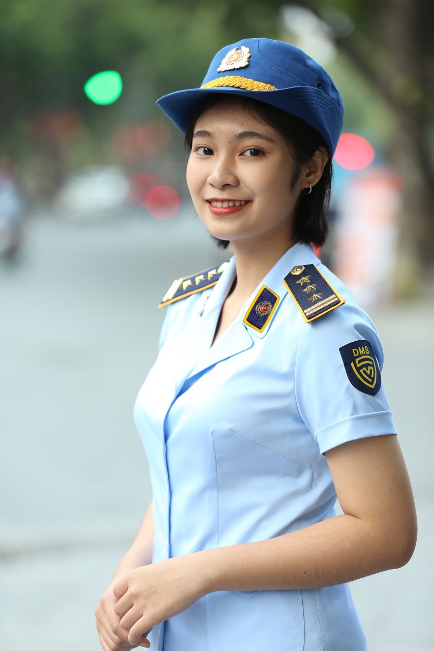 Lực lượng Quản l&yacute; thị trường đổi m&agrave;u &aacute;o sau 64 năm - Ảnh 3.