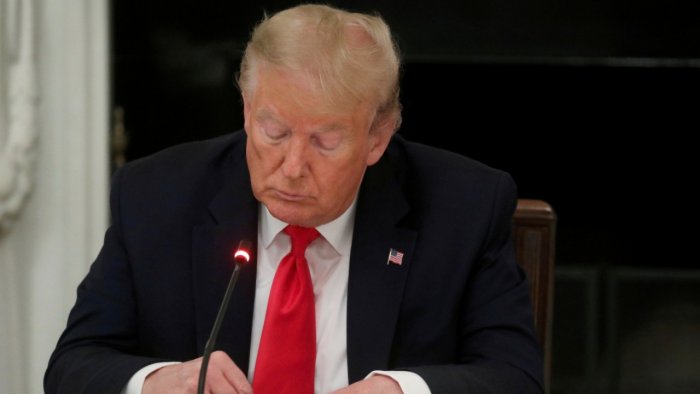 Ông Trump sẽ trả thù CEO Facebook “khi trở lại Nhà Trắng”