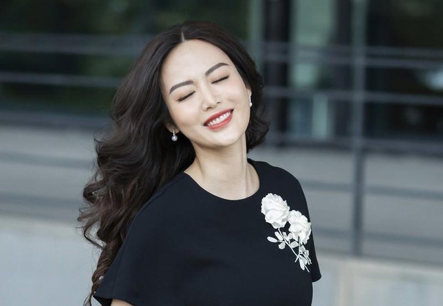 Hoa hậu Nguyễn Thu Thủy được đưa đi cấp cứu trong tình trạng đã ngừng tim