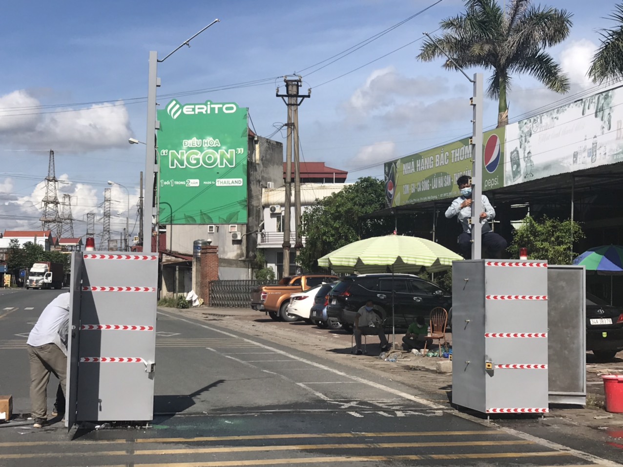 Chế tạo m&aacute;y phun khử khuẩn tự động phục vụ ph&ograve;ng chống dịch Covid-19 - Ảnh 2.