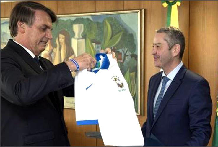 Nghi quấy rối t&igrave;nh dục, chủ tịch LĐBĐ Brazil bị đ&igrave;nh chỉ nhiệm vụ trước Copa America - Ảnh 2.