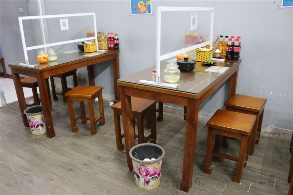 Nghệ An dừng các dịch vụ không thiết yếu tại TP Vinh và 4 địa phương giáp Hà Tĩnh