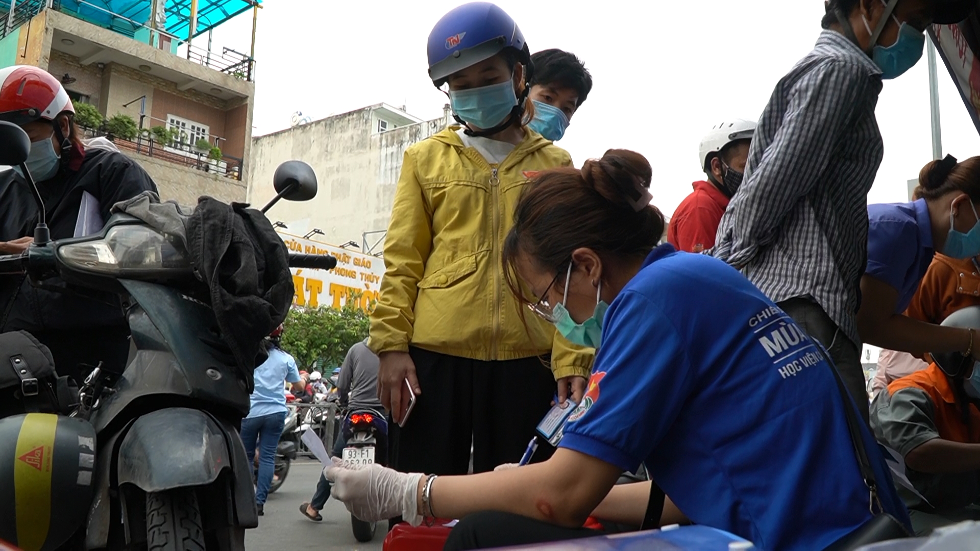 Những d&ograve;ng tin nhắn giữa &ldquo;t&acirc;m dịch&rdquo; G&ograve; Vấp! - Ảnh 5.