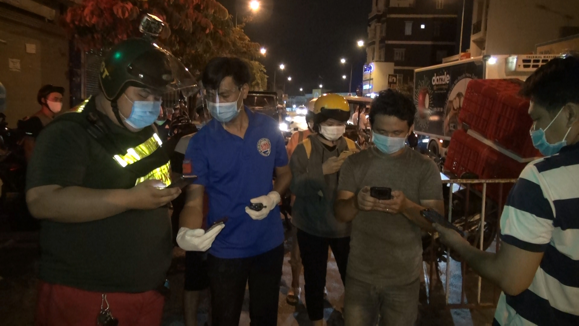 Những d&ograve;ng tin nhắn giữa &ldquo;t&acirc;m dịch&rdquo; G&ograve; Vấp! - Ảnh 6.