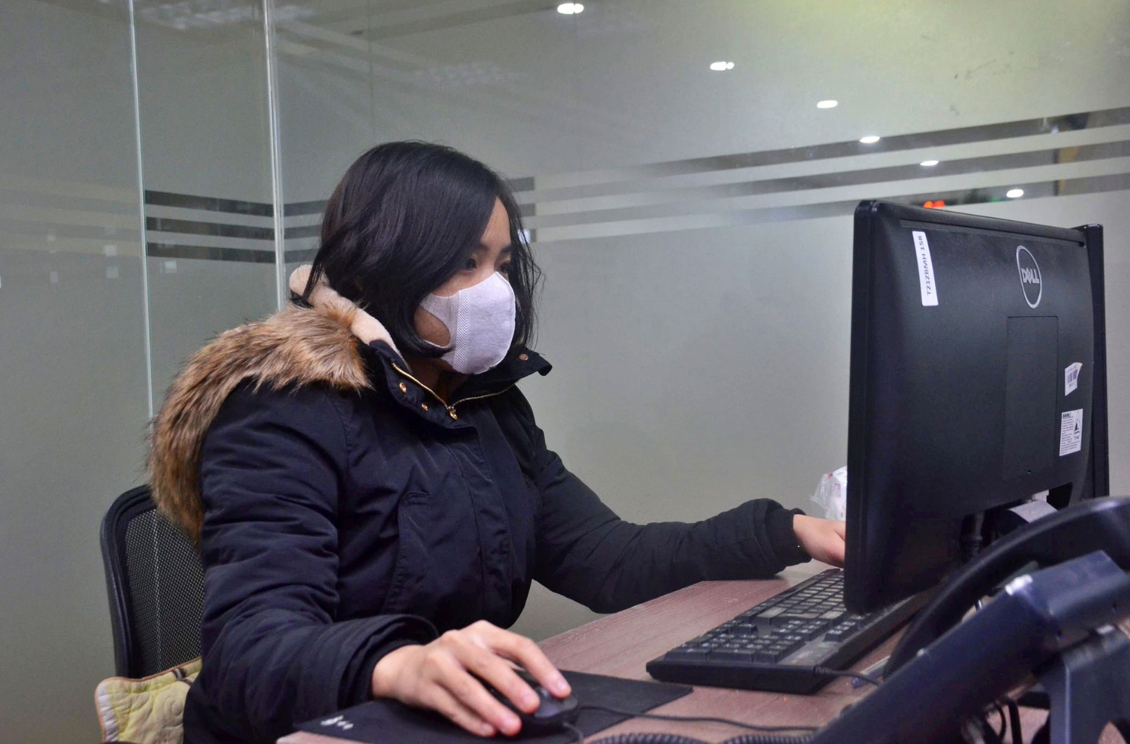 Cân nhắc kỹ trước khi "nhảy việc"