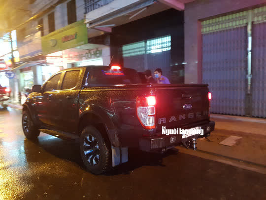 NÓNG: Những hình ảnh bắt tạm giam 2 nguyên Chủ tịch UBND tỉnh Khánh Hòa - Ảnh 8.